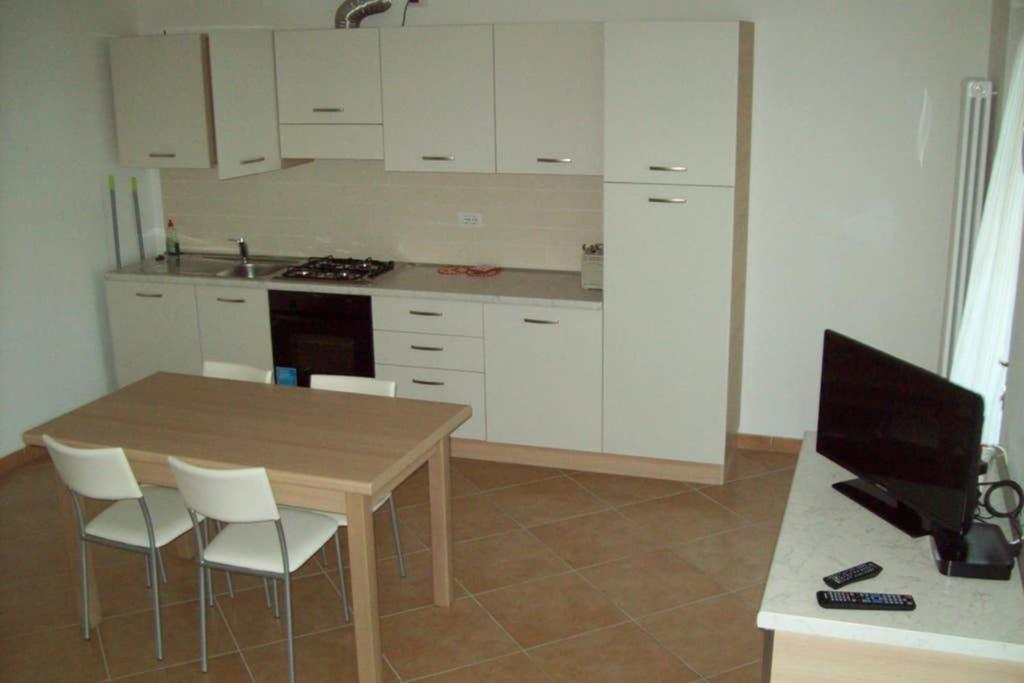 Apartment Maria Brenzone sul Garda Bagian luar foto