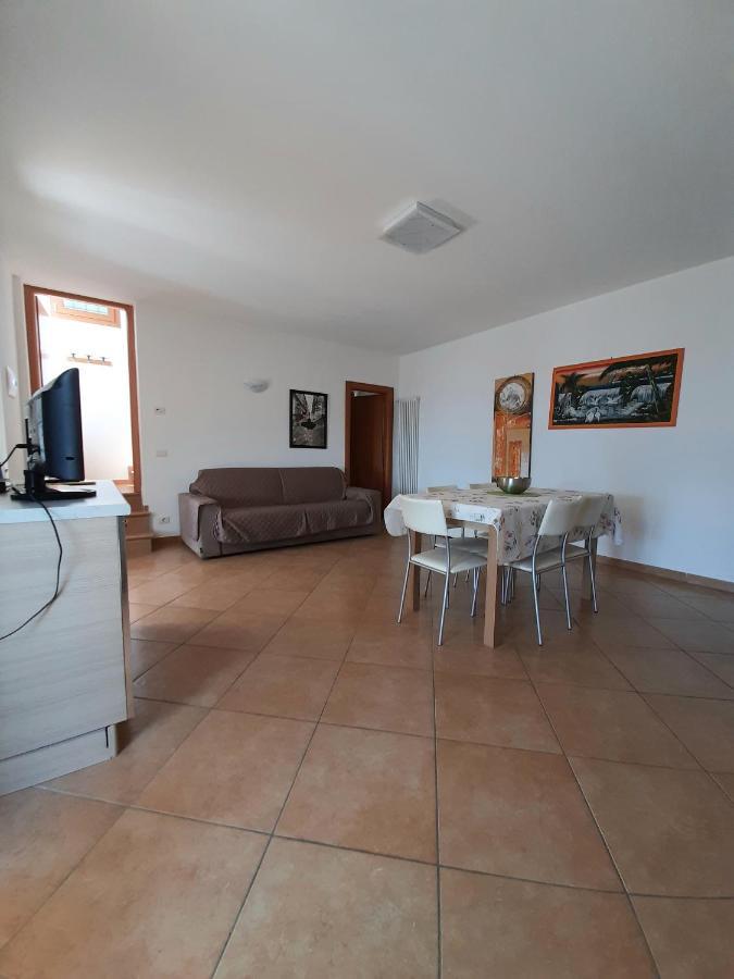 Apartment Maria Brenzone sul Garda Bagian luar foto
